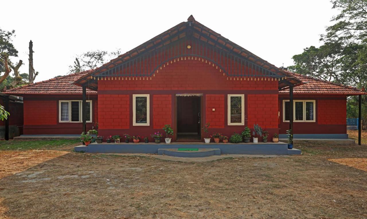 Hotel Allaranda Homestay Madikeri Eksteriør billede
