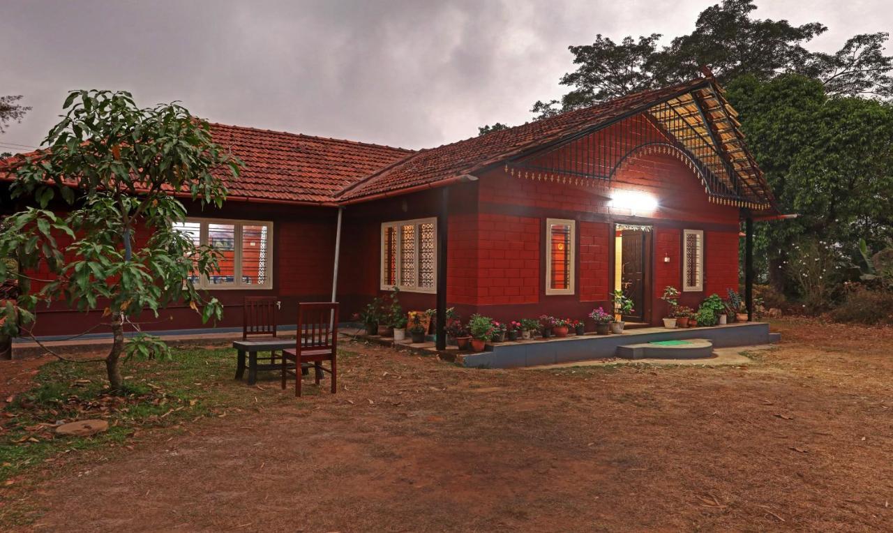 Hotel Allaranda Homestay Madikeri Eksteriør billede